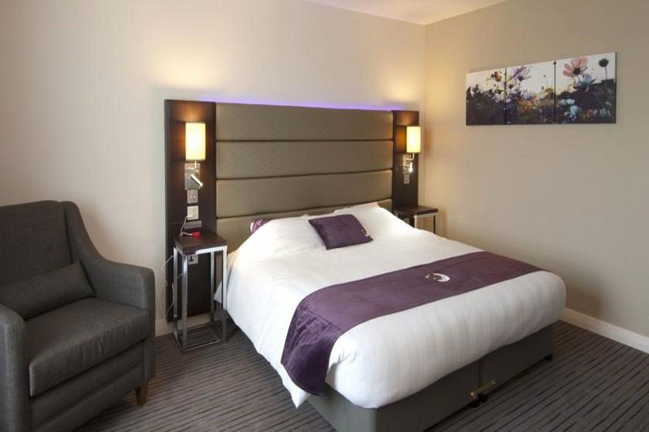 Premier Inn אלג'ין מראה חיצוני תמונה